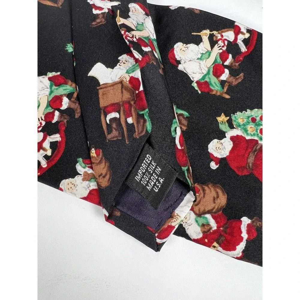 John Henry Busy Santa Clause Christmas Silk Neck Tie 57" x 3.75" - Picture 5 of 6